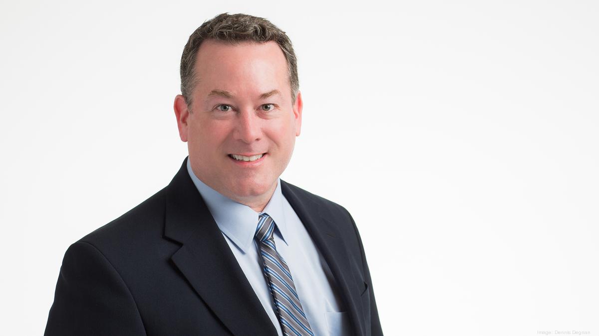 Clients closely watch increases in law firm starting salaries