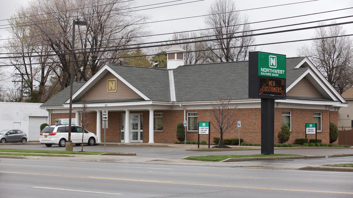 Northwest Bank at work to acquire 18 First Niagara offices Buffalo