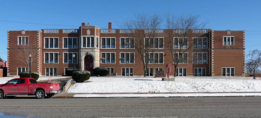 circleville-hs.jpg