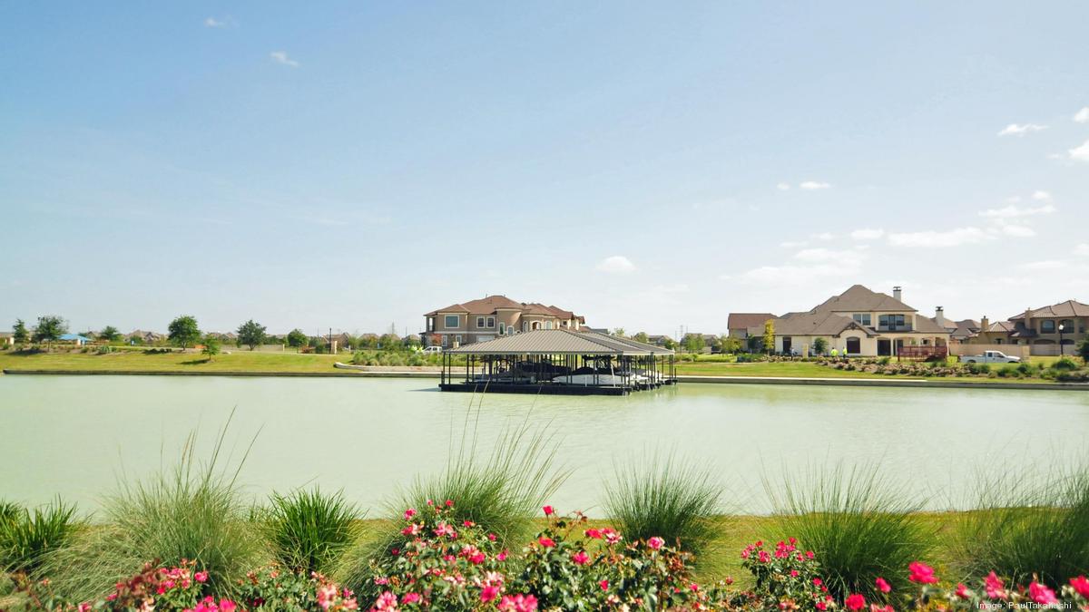 Caldwell Cos. debuts custom home showcase within Towne Lake in Cypress