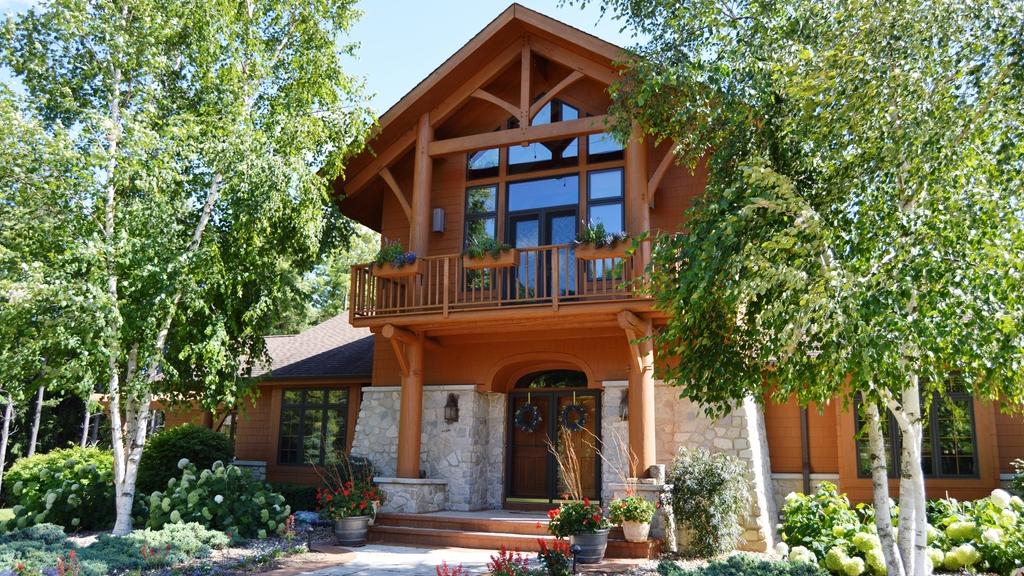 Open House 'Stunning' timber home in Saukville takes you 'up north