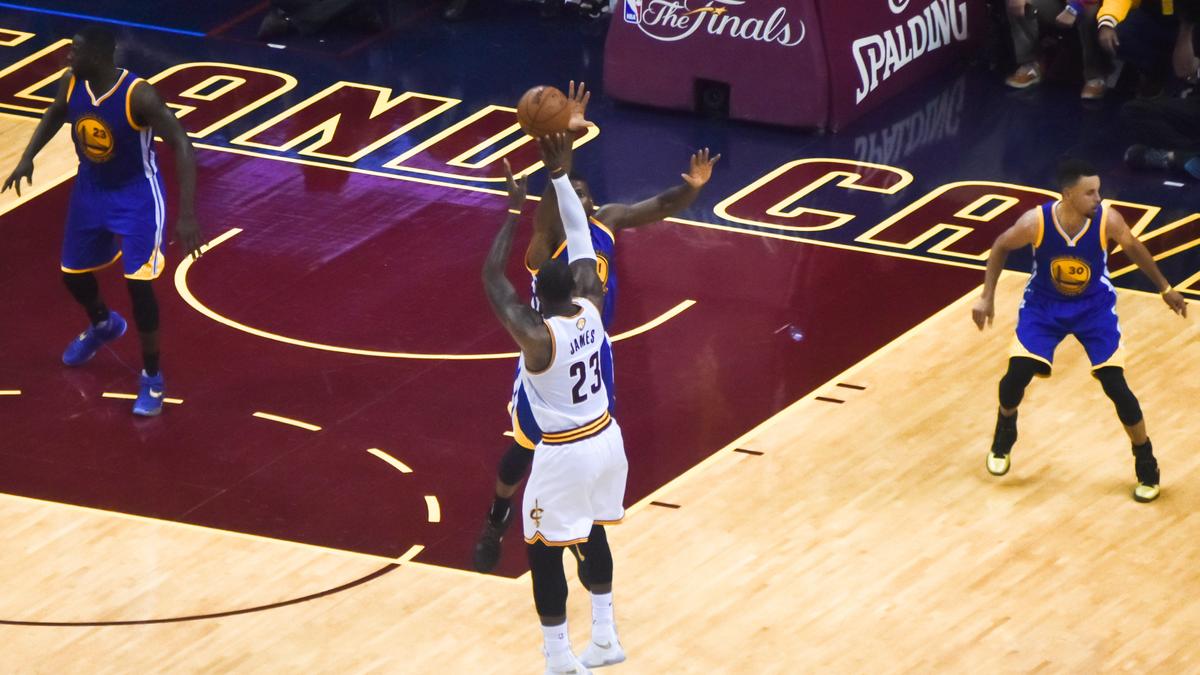 Phoenix Suns vs. Cleveland Cavs game could round out a big holiday