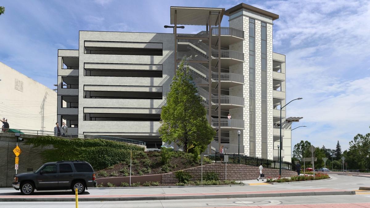 Downtown Roseville parking garage construction gets underway