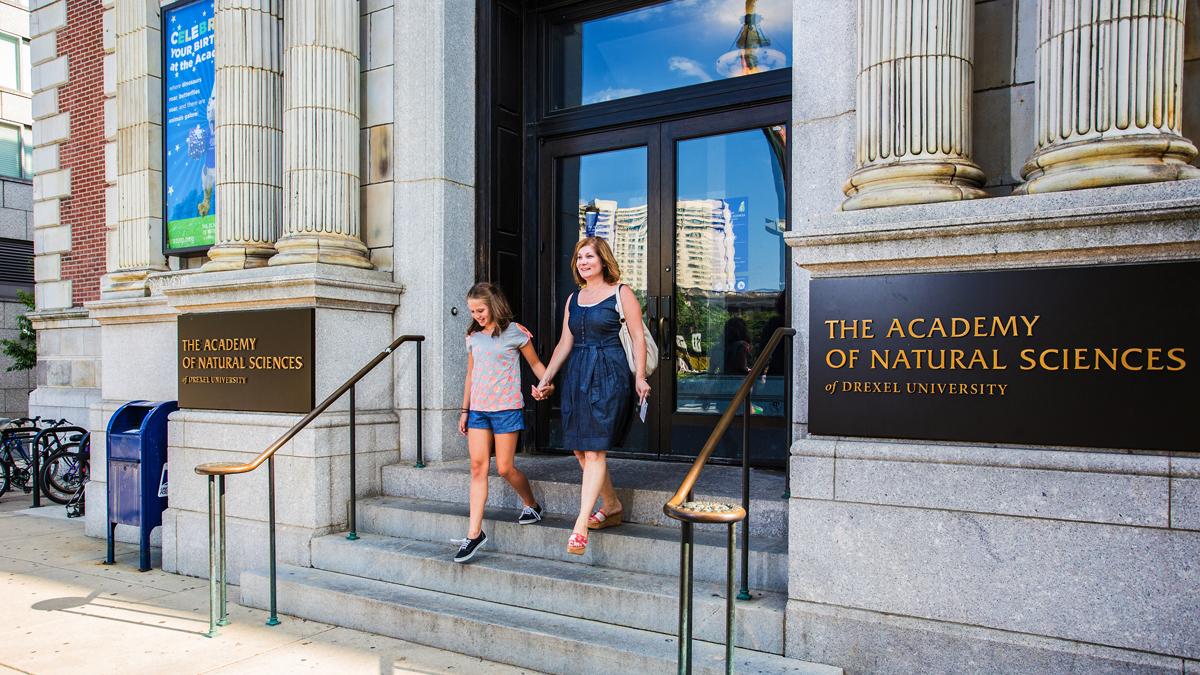 As Academy of Nat'l Sciences CEO announces retirement, plans laid for