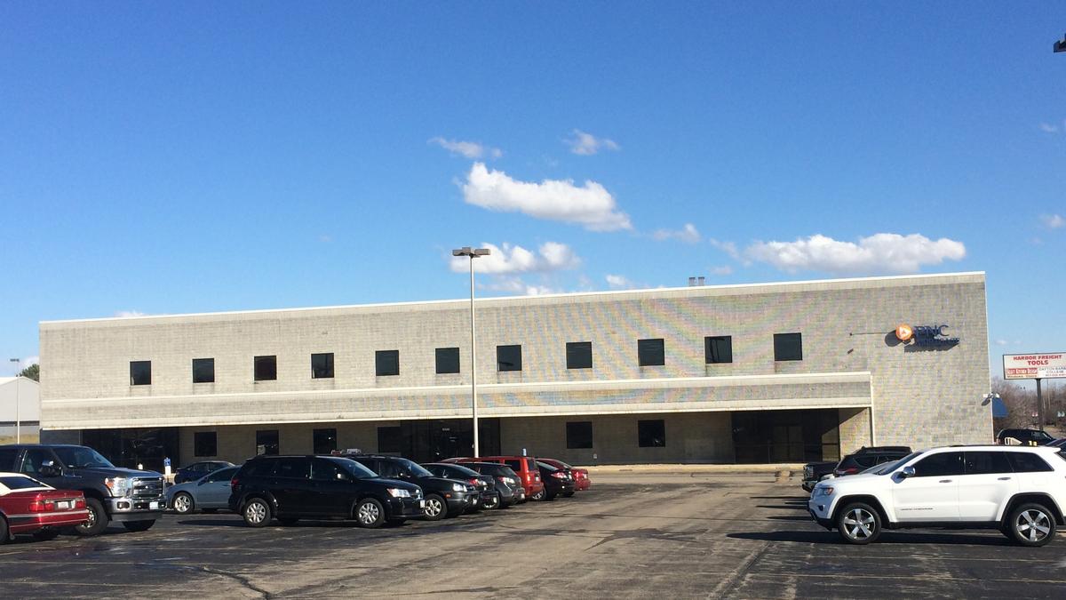 Bargain Hunt opening Miami Township offprice retail store Dayton