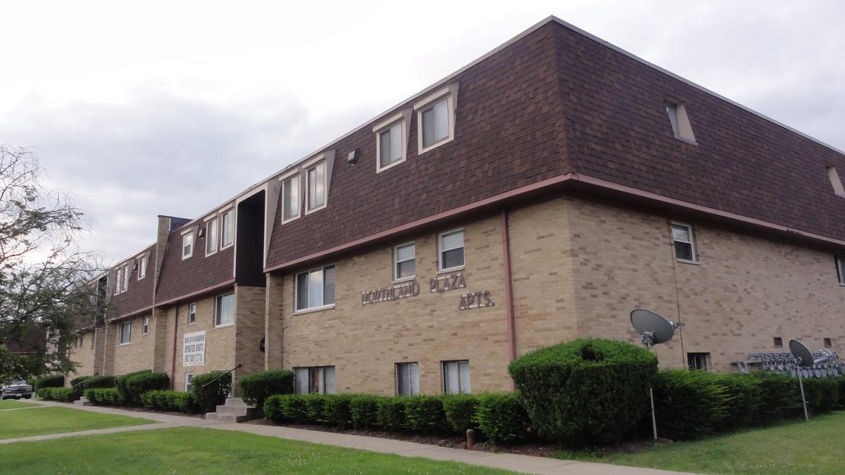 Northland Plaza Apartments in Springfield sell for 1.2 million