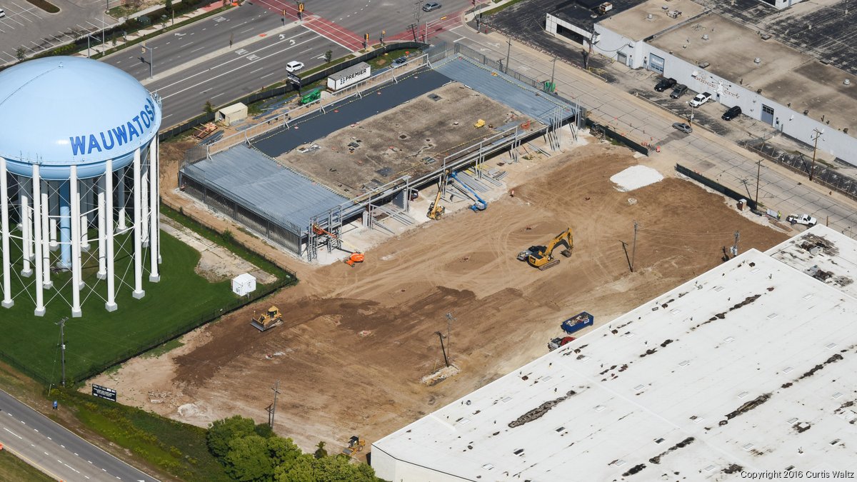 It'S Heartbreaking: Wauwatosa'S Businesses Face An Uncertain Future After The Flood - re076jb