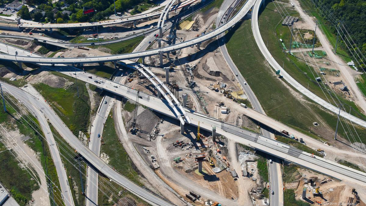 Contractors press on with Zoo Interchange reconstruction Slideshow