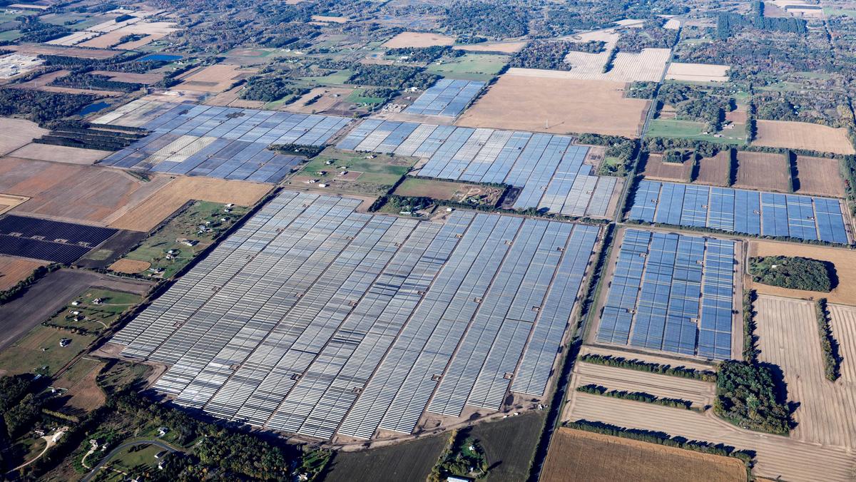 minnesota-s-largest-solar-farm-about-to-open-here-s-what-it-looks-like