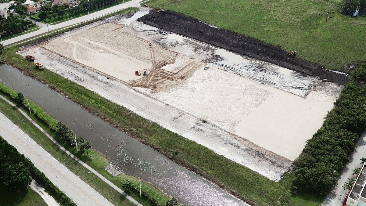 Bergeron breaks ground on distribution center in Pembroke Pines South