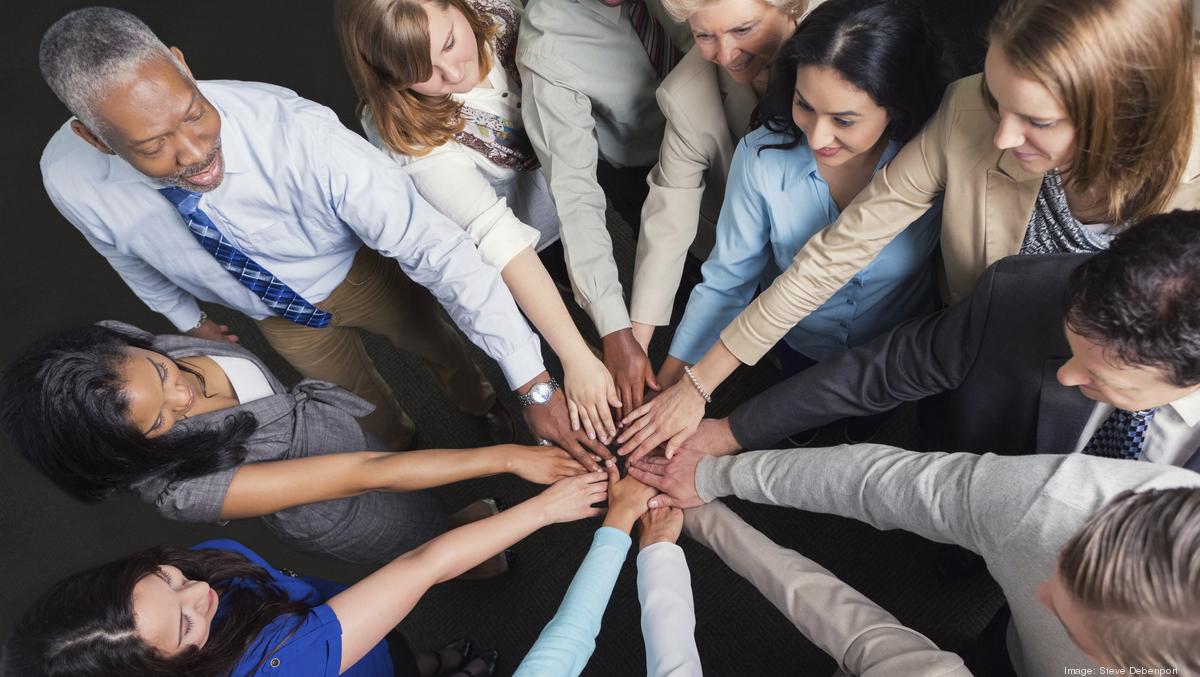 How A Daily Huddle Can Reinforce Your Company s Culture Chicago 