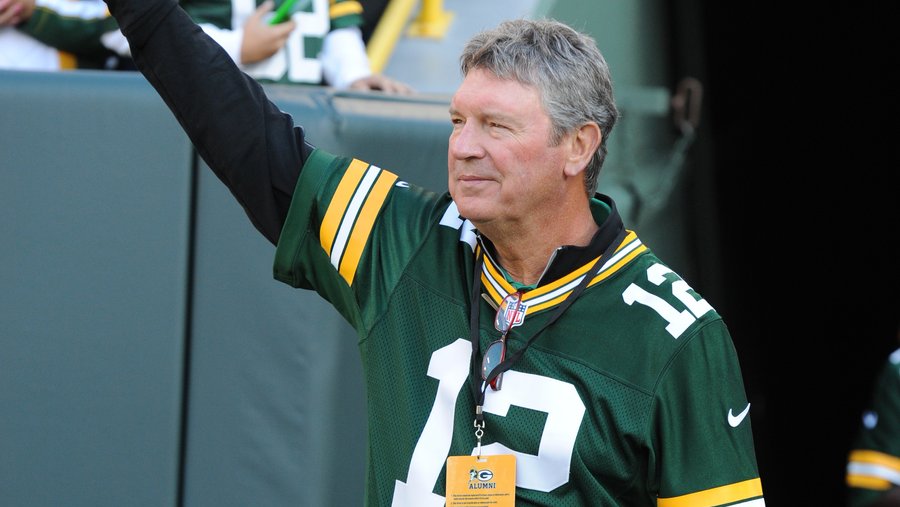 Halloffamer Lynn Dickey enjoys being a player in the insurance game Kansas City Business Journal