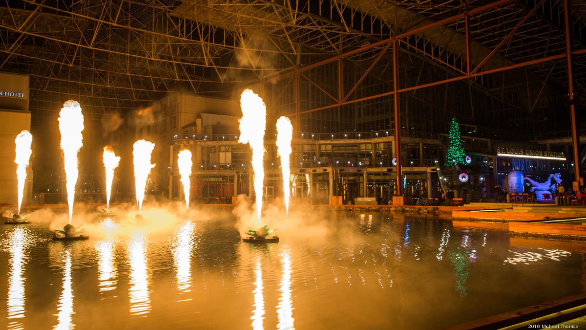 Sneak peek at Union Station’s fire and water holiday show St. Louis