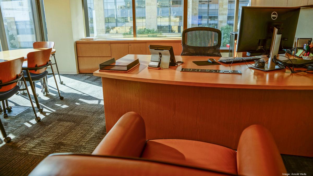 Austin's headhunt begins Quest is on for next city manager — but what