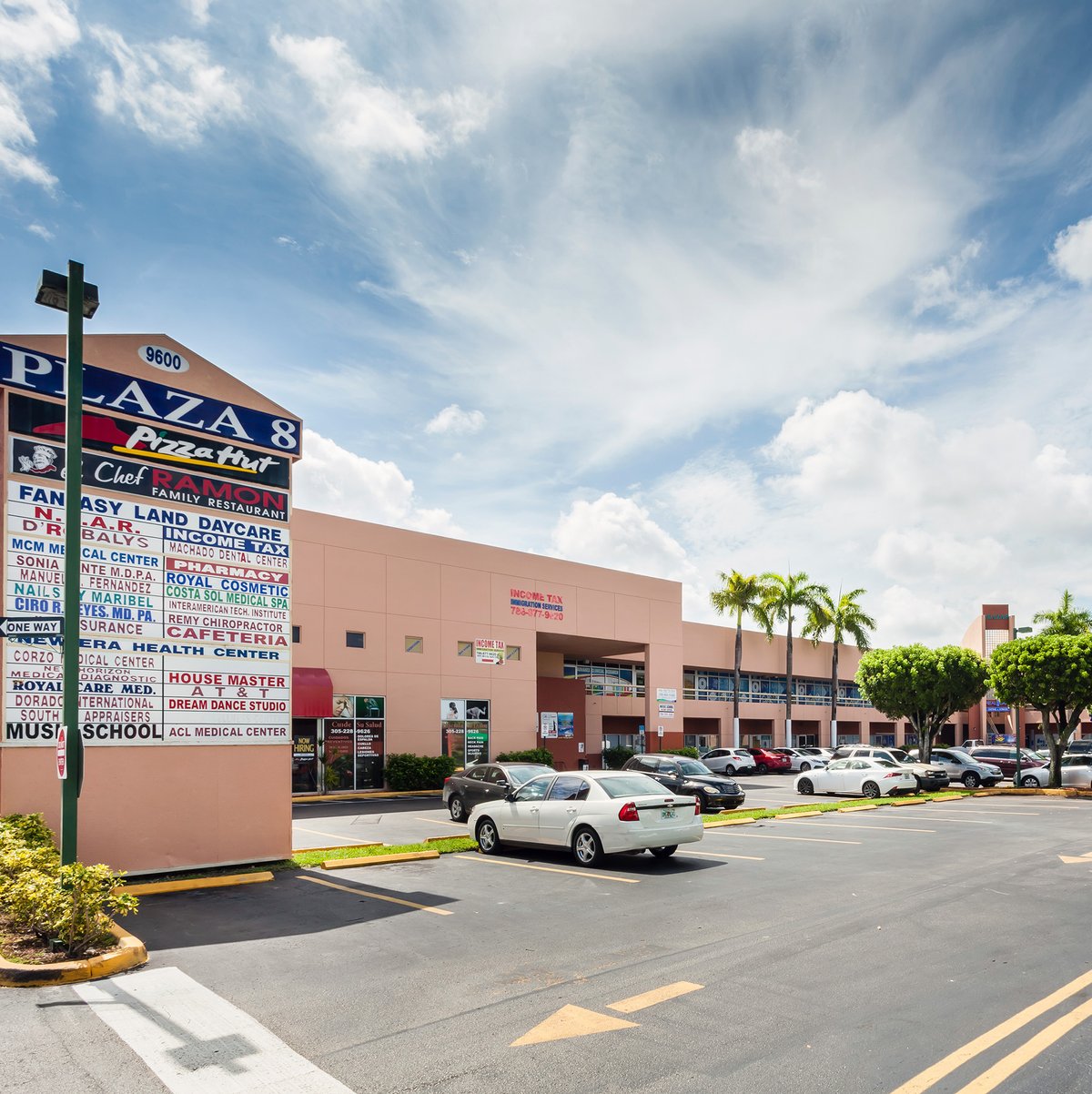 Plaza 8 shopping center in Miami sold to Allegheny Capital