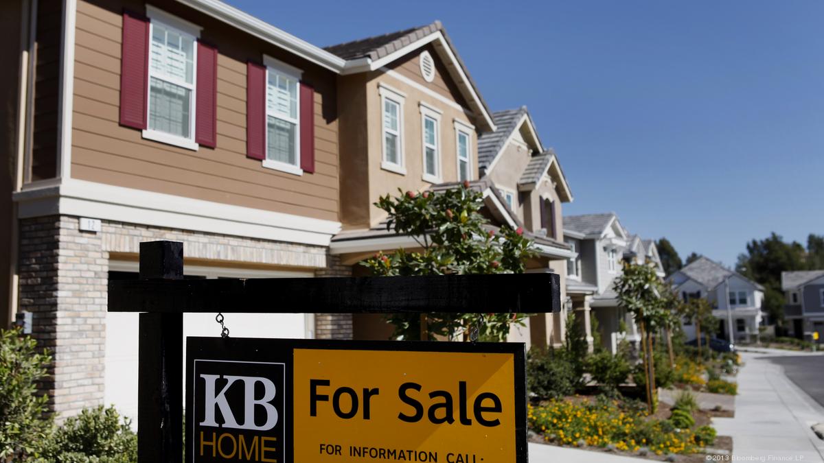 KB Home breaks ground on new Oakwood North neighborhood outside