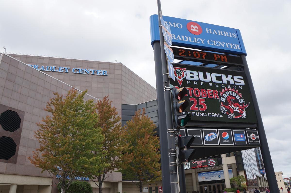 bmo harris bradley center careers