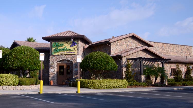 same restaurant sales at dardens olive garden chain fell during its fiscal fourth quarter - Olive Garden Orlando same restaurant sales at dardens olive garden chain fell during its fiscal fourth quarter - Olive Garden Orlando