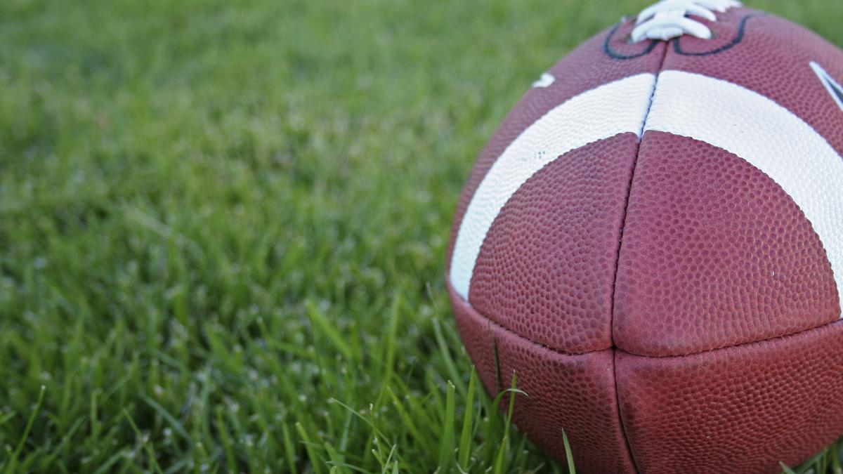 Former Kentucky quarterback Randy Jenkins charged with stealing from