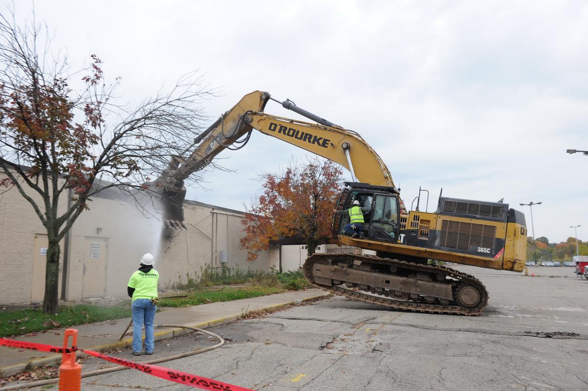 Demolition begins at Swifton Commons SLIDESHOW Cincinnati Business
