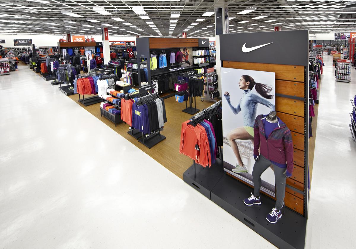 Sports Authority introduces remodeled stores in Milwaukee market Milwaukee Business Journal