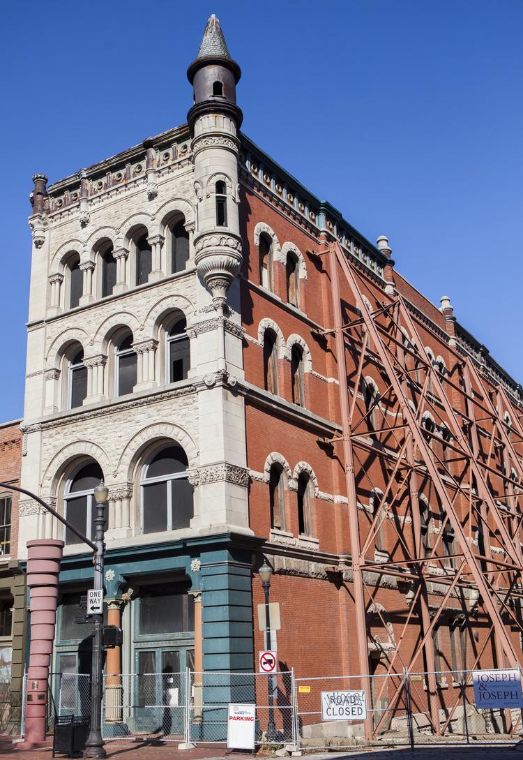 Sullivan & Cozart crews working to stabilize Fort Nelson building