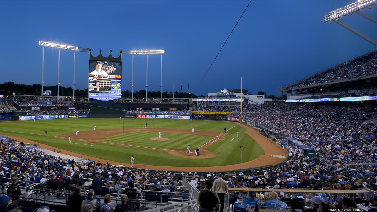 Where to Eat at Kauffman Stadium, Home of the Kansas City Royals