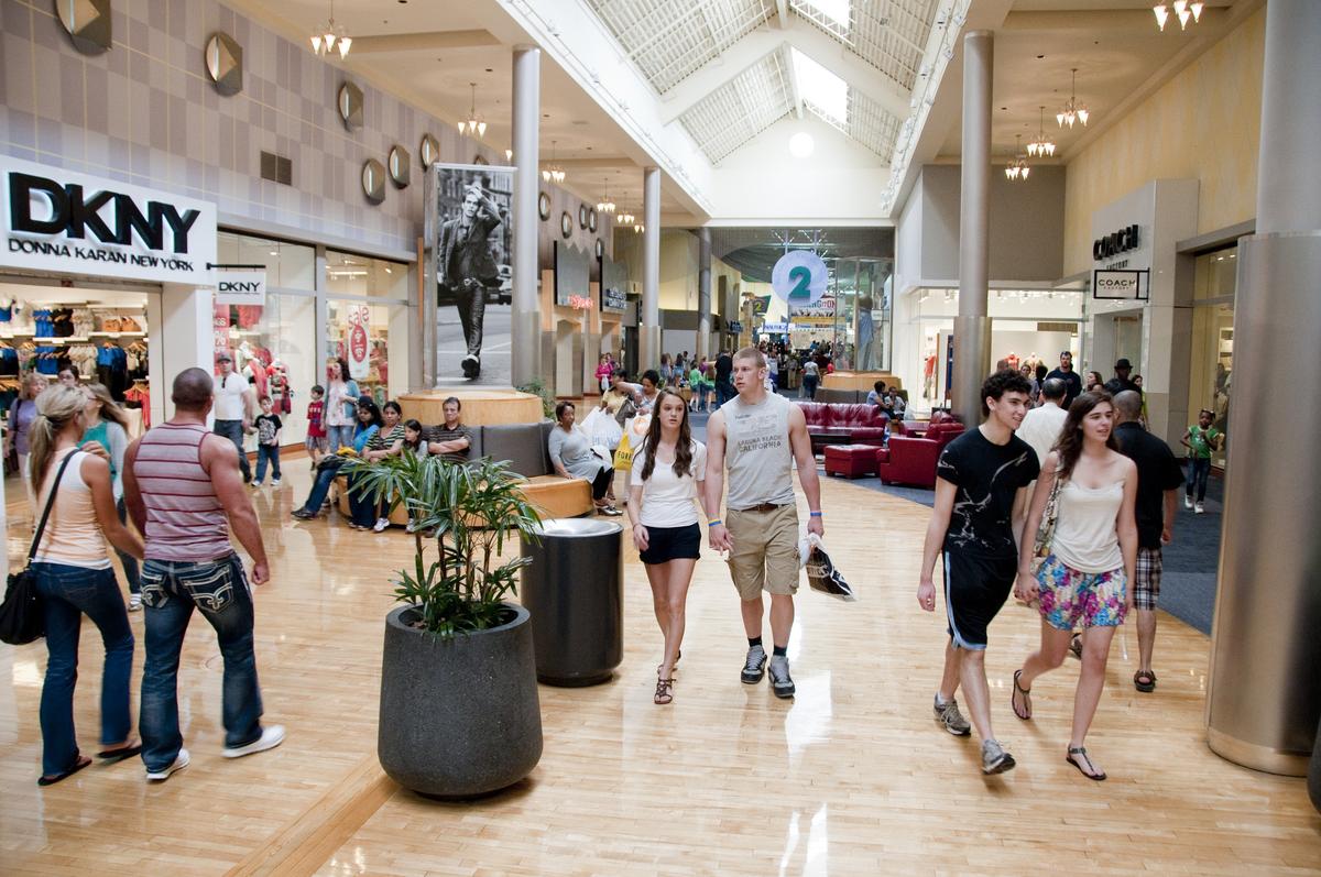 Concord Mills kicks off holiday shopping season Thursday Charlotte Business Journal