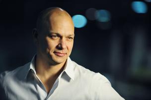 Thermostat and smoke detector maker Nest Labs, led by CEO Tony Fadell,  is reportedly raising between $150 million and $200 million in a new venture funding round that values that company at more than $2 billion.