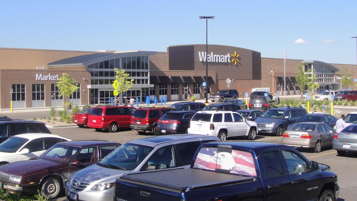 Walmart Supercenter Opens in Lockport