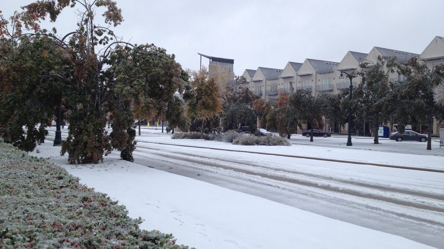 Refreeze causes more power outages in North Texas - Dallas Business Journal