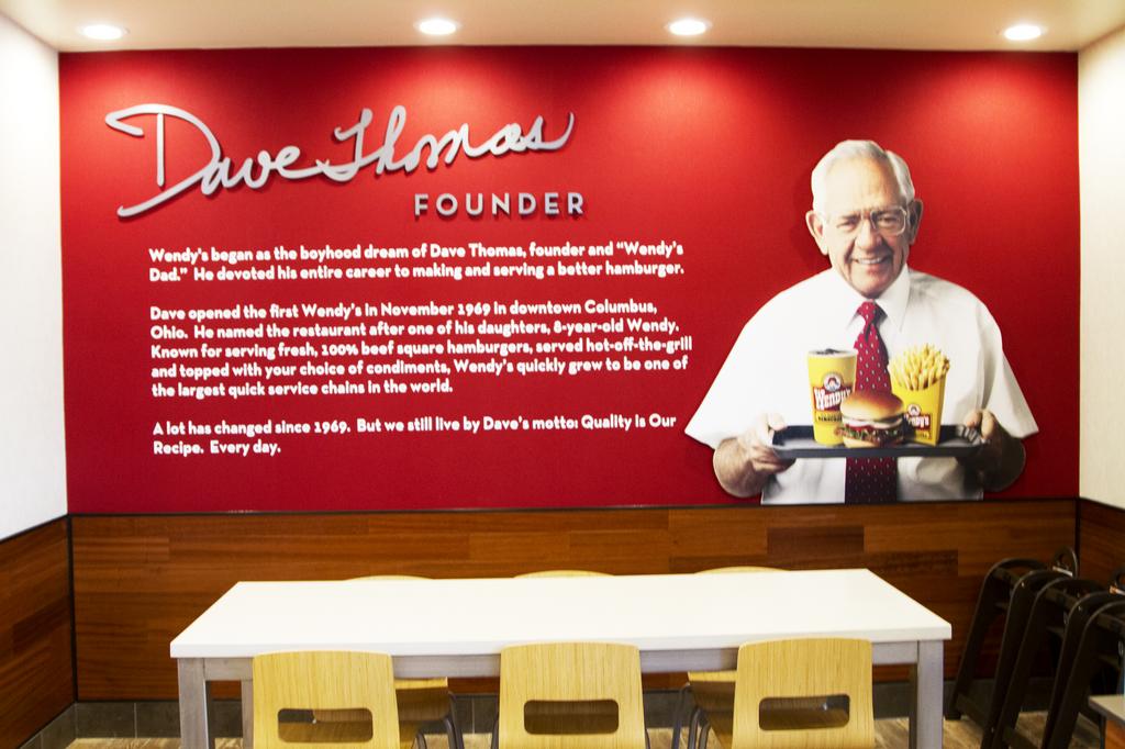 Dave thomas store wendy's