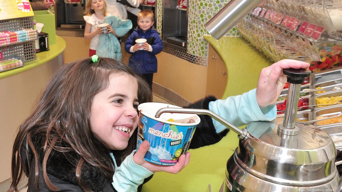 Menchie's Frozen Yogurt opens off 385 in Memphis Memphis Business Journal