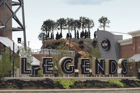 the legends outlet kansas city｜TikTok Search