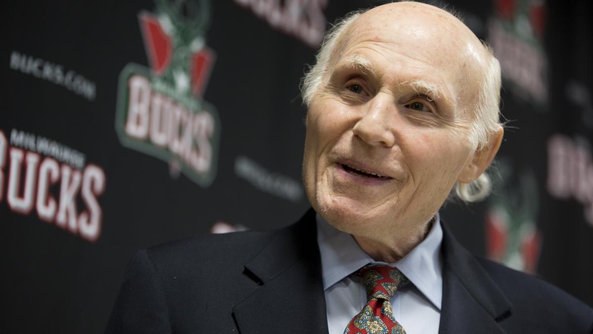 Herb Kohl selects Greater Milwaukee Foundation to manage 100M arena