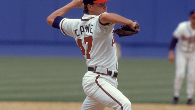 Atlanta Braves legend Tom Glavine raising awareness of childhood cancer