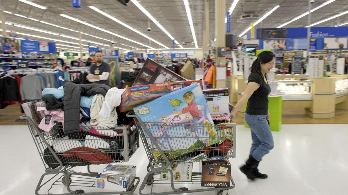 Wal-Mart to close 269 stores, including 7 in Los Angeles area (Video) - L.A. Biz