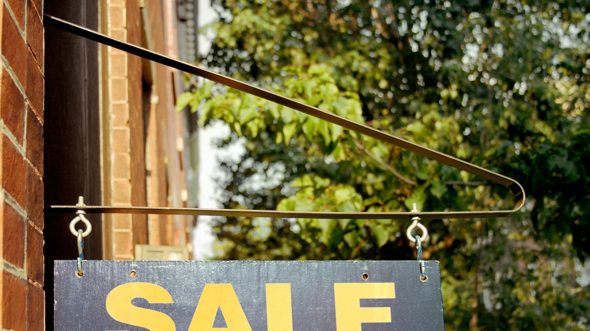 Lone Star Funds to buy Home Properties Inc. for 7.6B Dallas Business