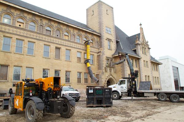 cristorey01*600.jpg