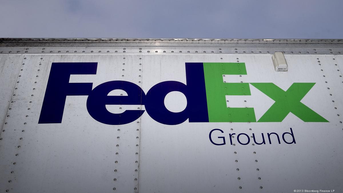 Court Finds Fedex Drivers Are Employees, Not Independent Contractors 