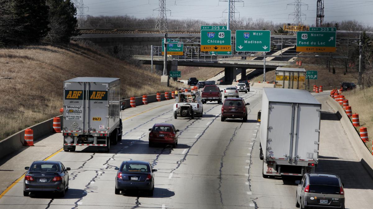 I 94 May Expand To Eight Lanes Between Zoo Interchange And Moorland