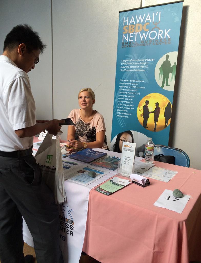Hawaii entrepreneurs get free advice on starting a small business