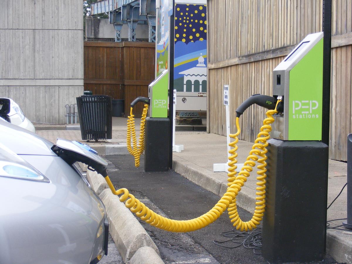 Public electric vehicle charging stations open at Sawyer Point