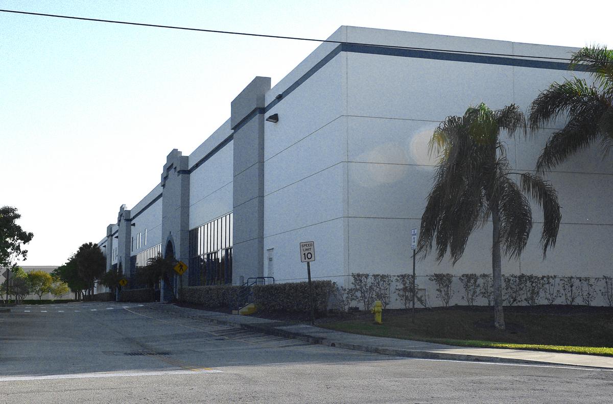Boca Raton Town Center, Cornerstone Real Estate Advisers