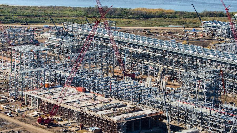 Magnolia selects KBR and SK Engineering &amp; Construction to