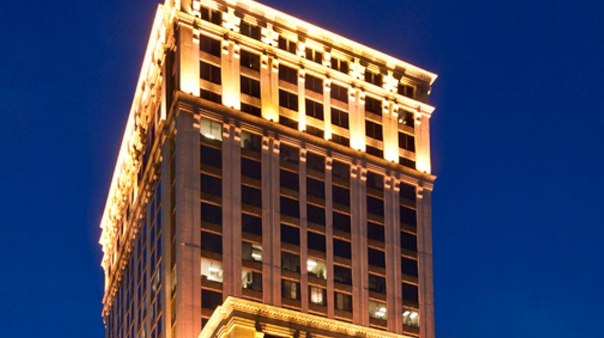 Lone Star Funds buys Resurgens Atlanta Business Chronicle