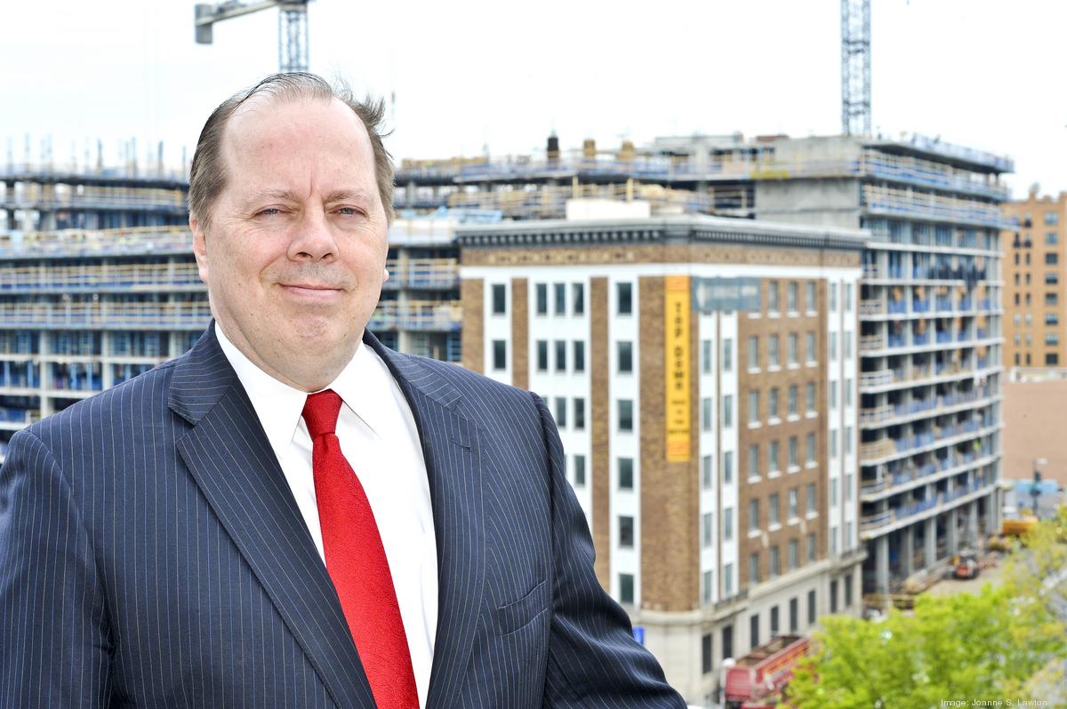 at-the-top-of-new-marriott-marquis-general-manager-s-agenda-hiring-800