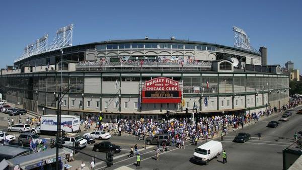 Some rooftop owners sue over Wrigley Field renovation project