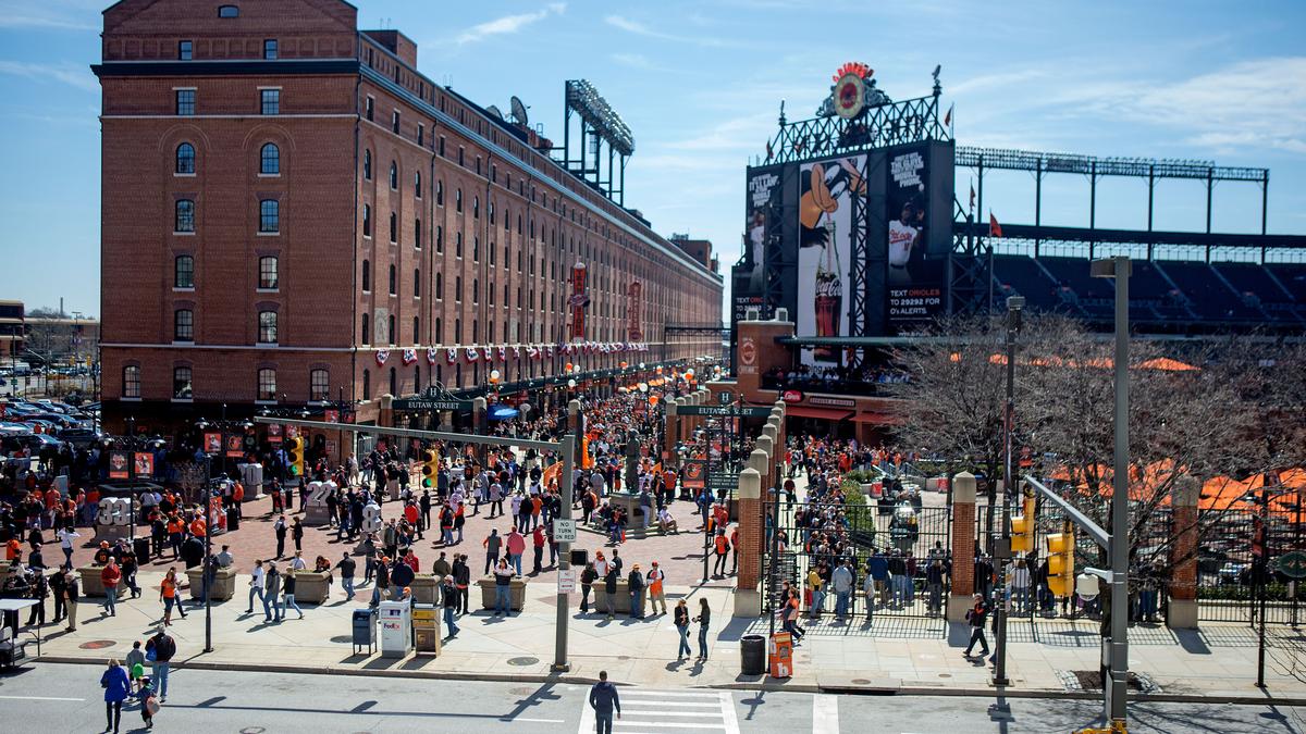 Camden Yards Main Concourse and Eutaw Street Improvements - Populous