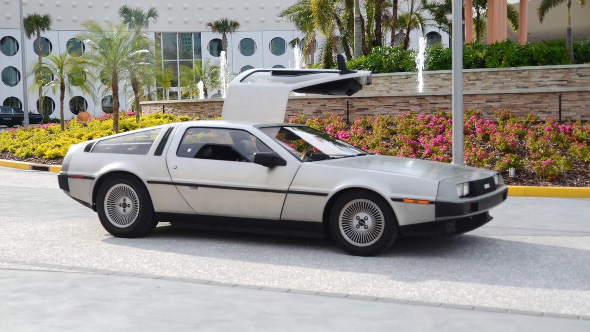 DeLorean Motor Co. to produce replica vehicles under lowvolume
